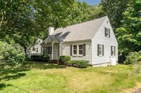 17 Beech Cir, Andover, MA 01810