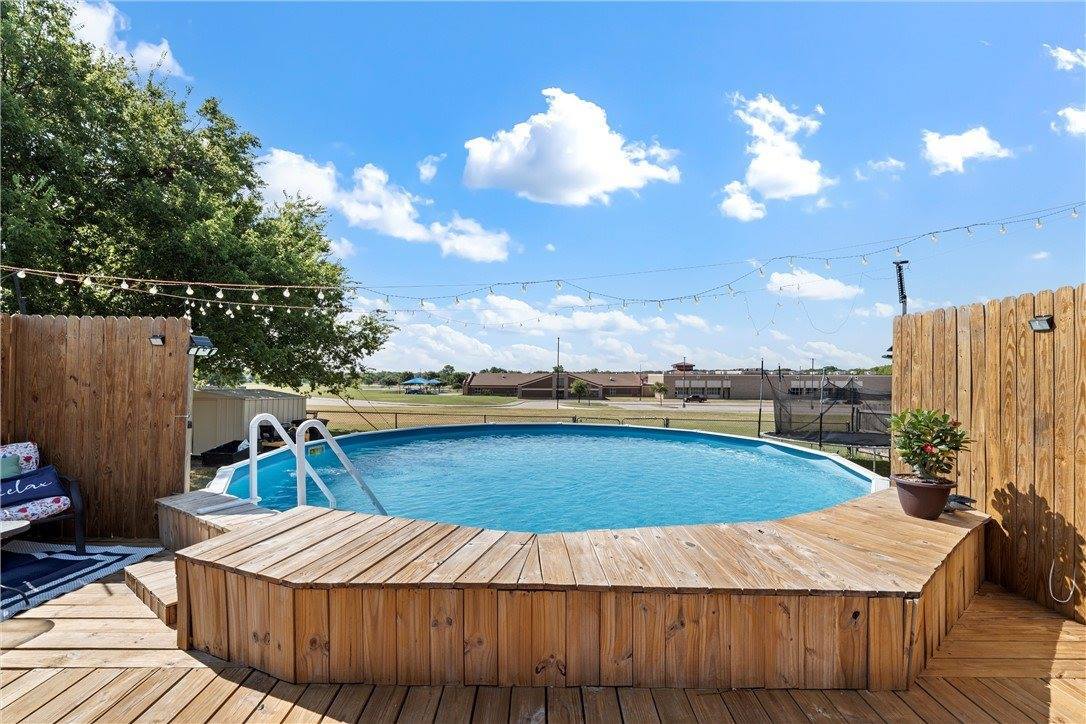 808 Cheyenne Trail, Hewitt, TX 76643