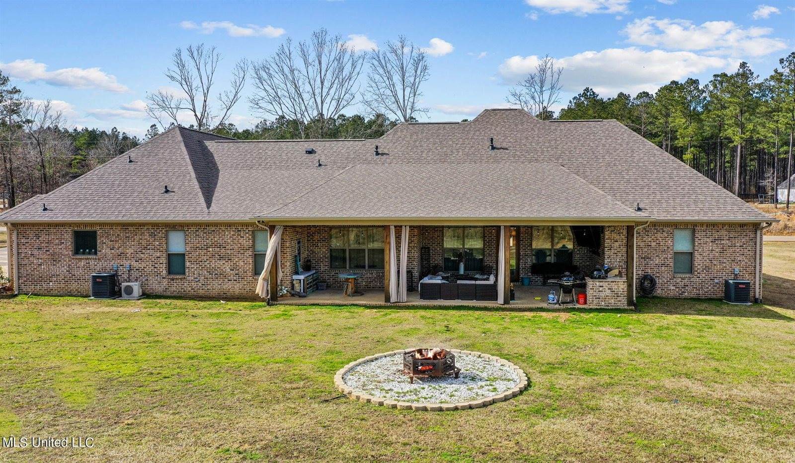 316 Stump Ridge Road, Brandon, MS 39047