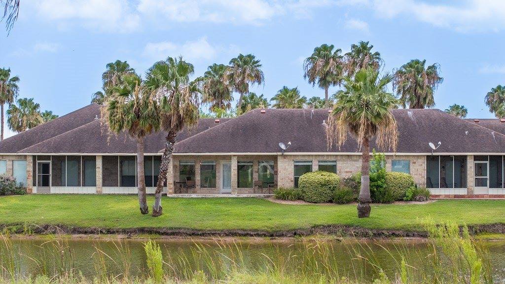 20 Golf House Rd, Laguna Vista, TX 78578