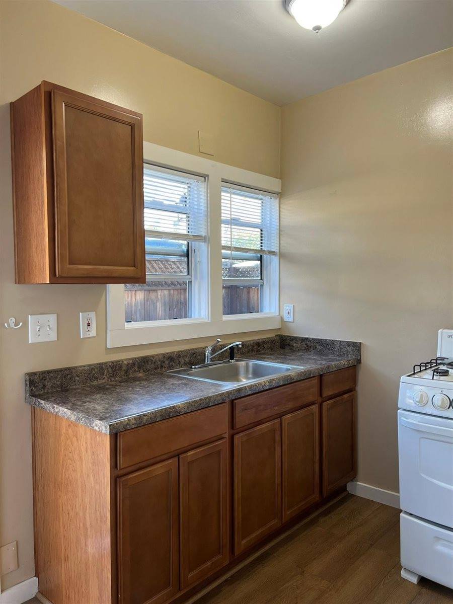 150 170 Foresthill Avenue, Auburn, CA 95603