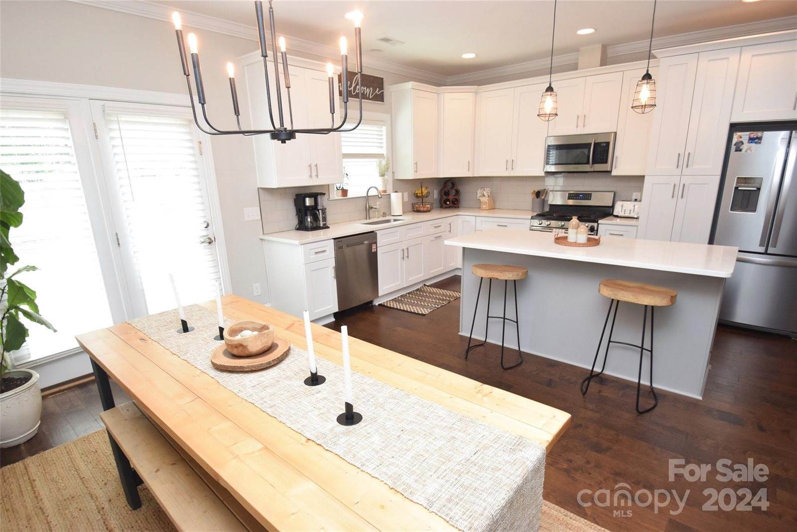 6916 The Plaza Road, Charlotte, NC 28215