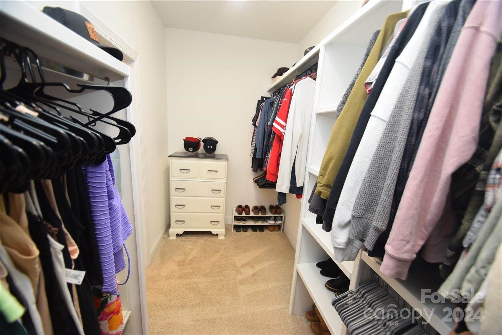 6916 The Plaza Road, Charlotte, NC 28215