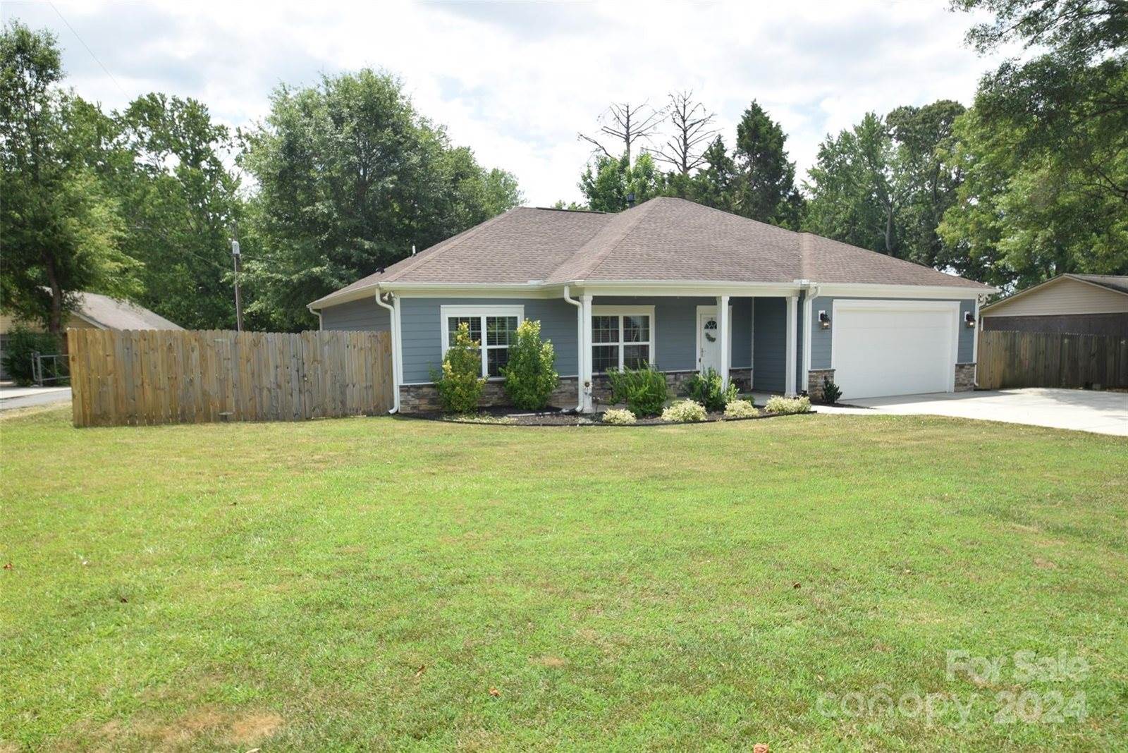 6916 The Plaza Road, Charlotte, NC 28215