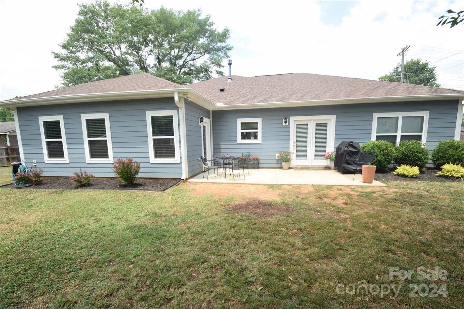 6916 The Plaza Road, Charlotte, NC 28215