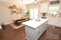 6916 The Plaza Road, Charlotte, NC 28215