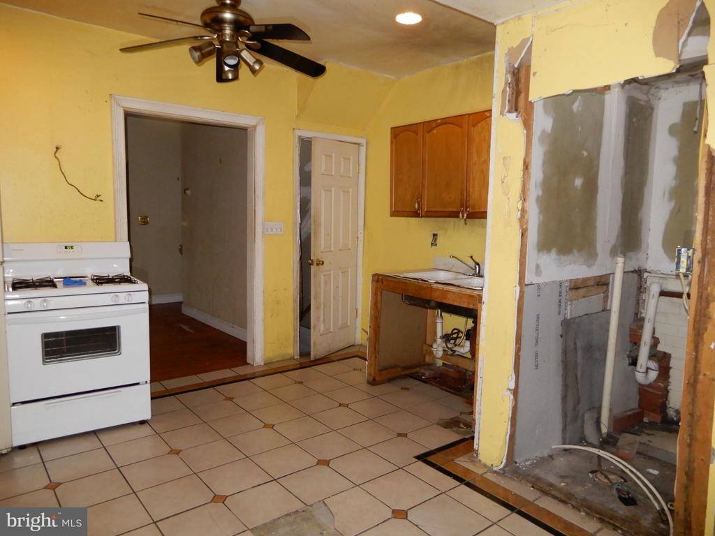 5406 Illinois Avenue NW, Washington, DC 20011