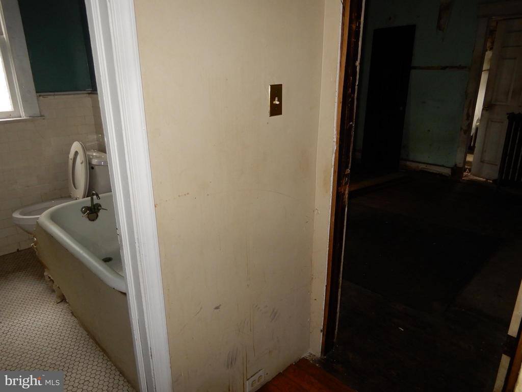 5406 Illinois Avenue NW, Washington, DC 20011