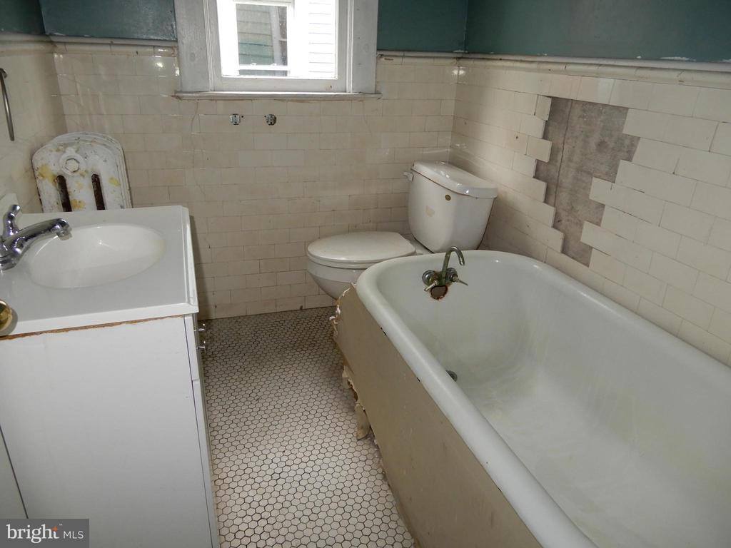 5406 Illinois Avenue NW, Washington, DC 20011