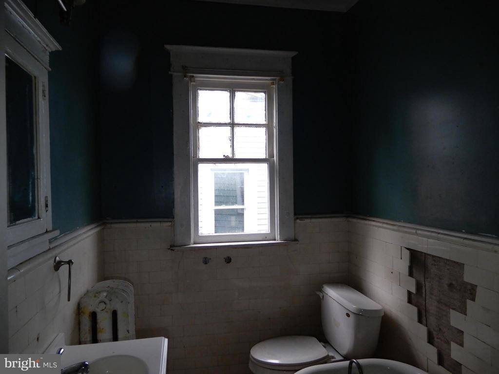 5406 Illinois Avenue NW, Washington, DC 20011