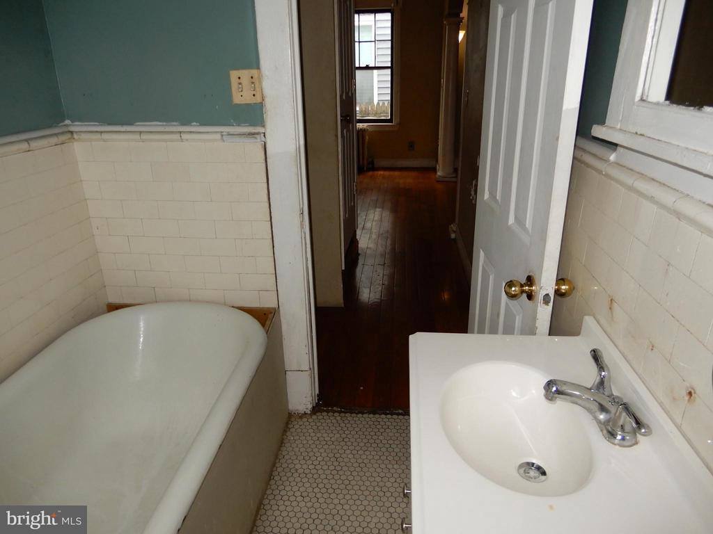 5406 Illinois Avenue NW, Washington, DC 20011