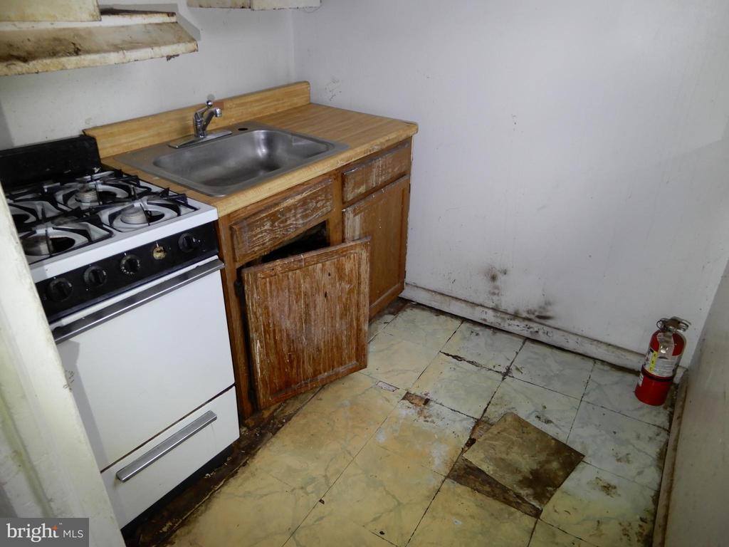 5406 Illinois Avenue NW, Washington, DC 20011