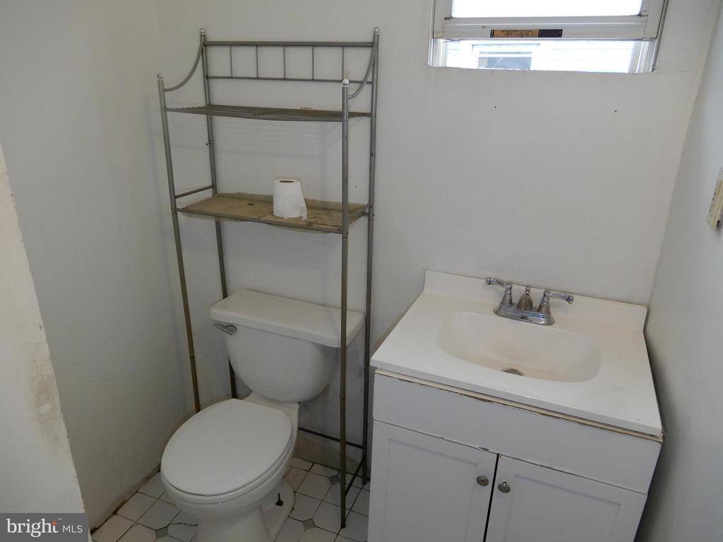 5406 Illinois Avenue NW, Washington, DC 20011