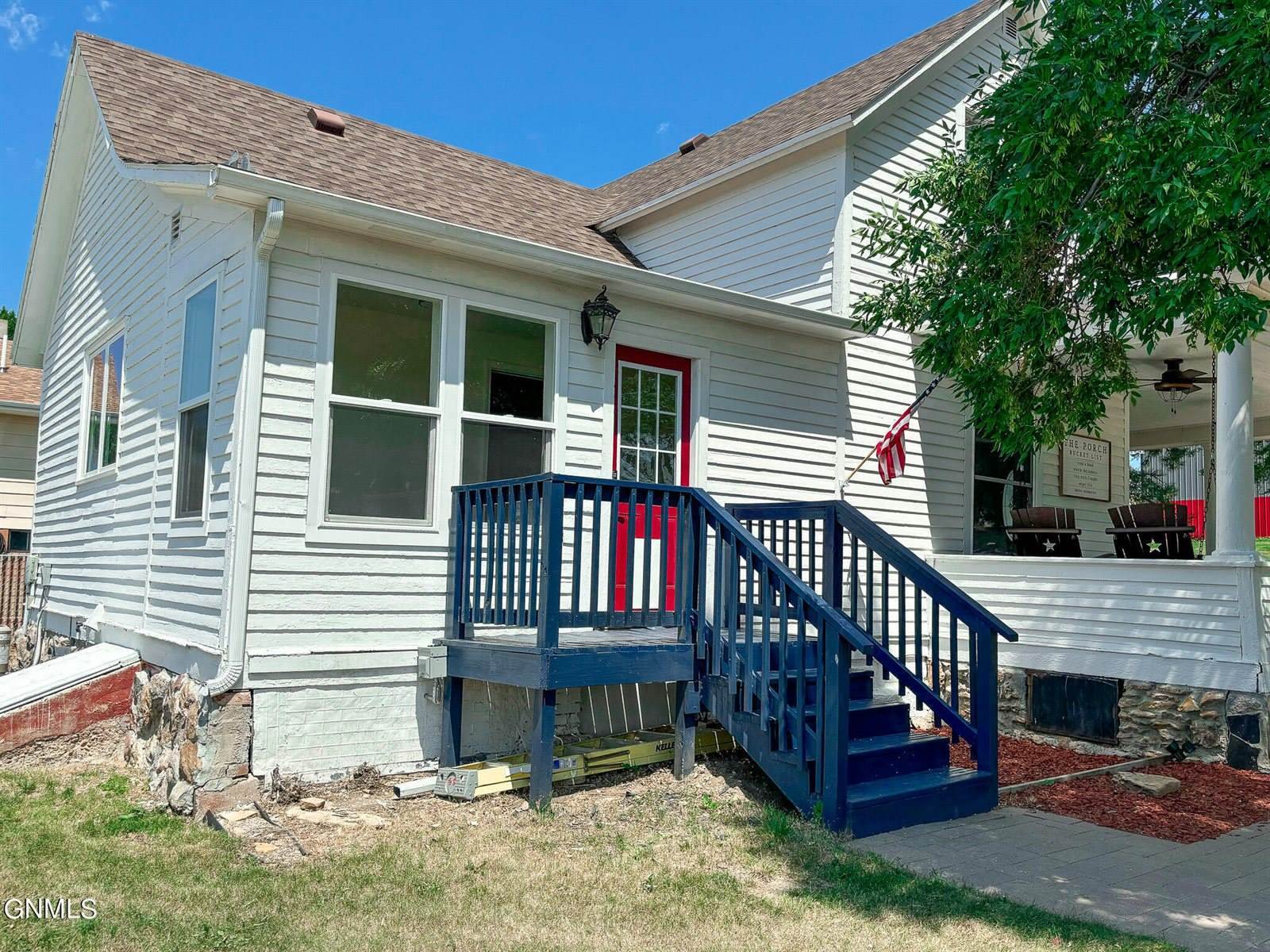 214 College Street, Flasher, ND 58535