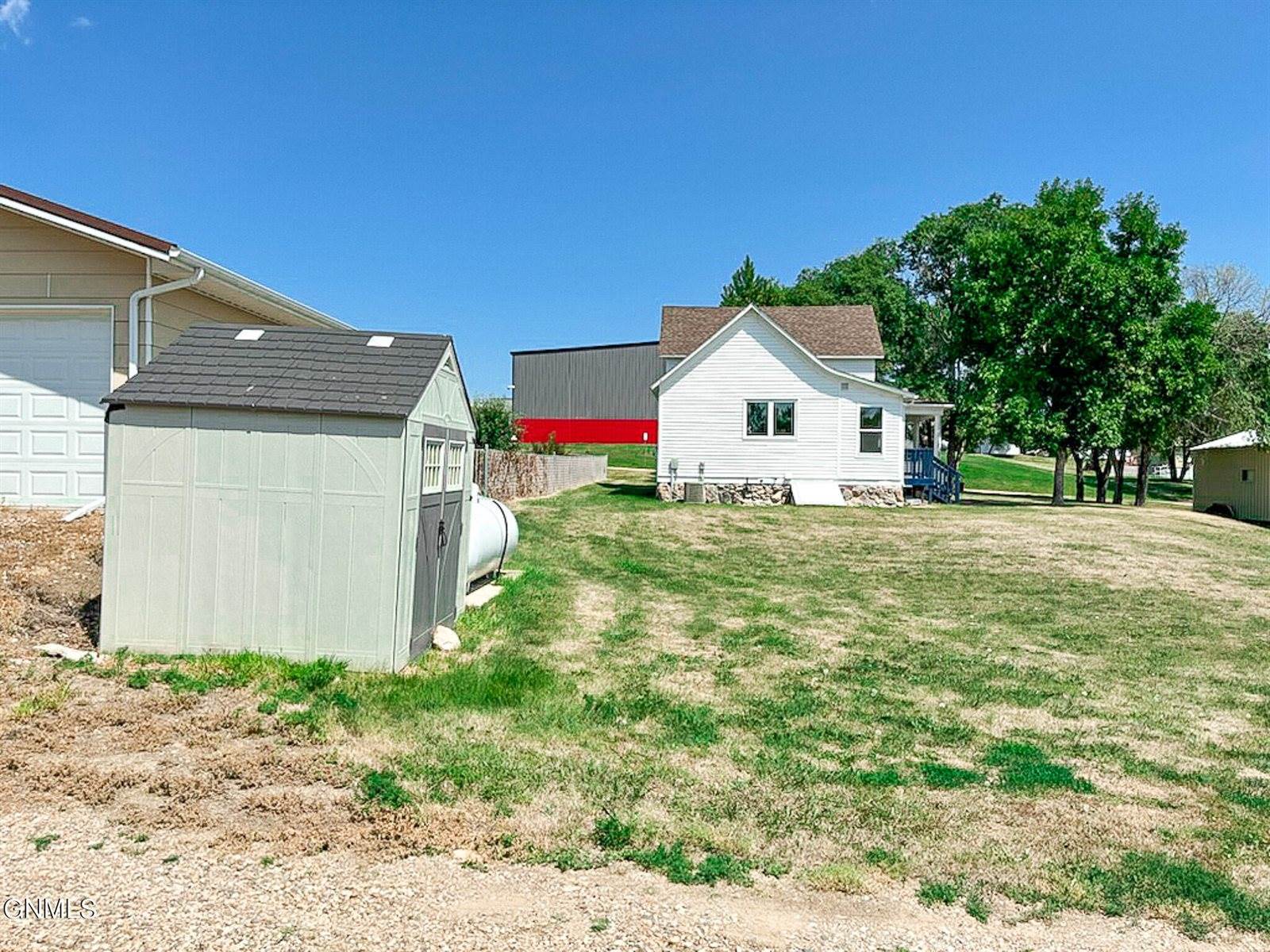 214 College Street, Flasher, ND 58535