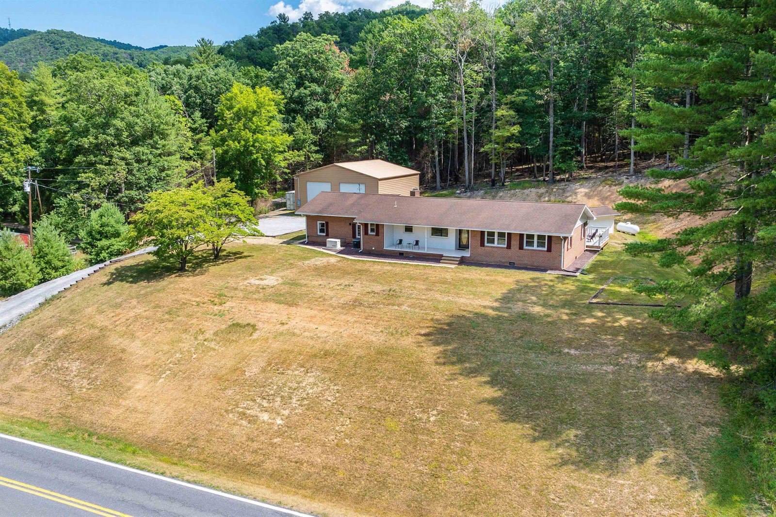 16144 Bergton Rd, Bergton, VA 22811