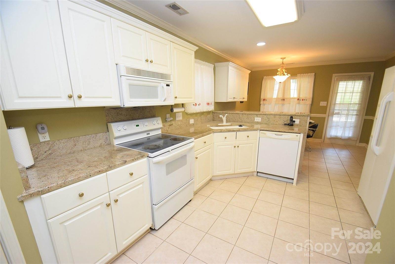 6929 Plough Drive, Charlotte, NC 28227