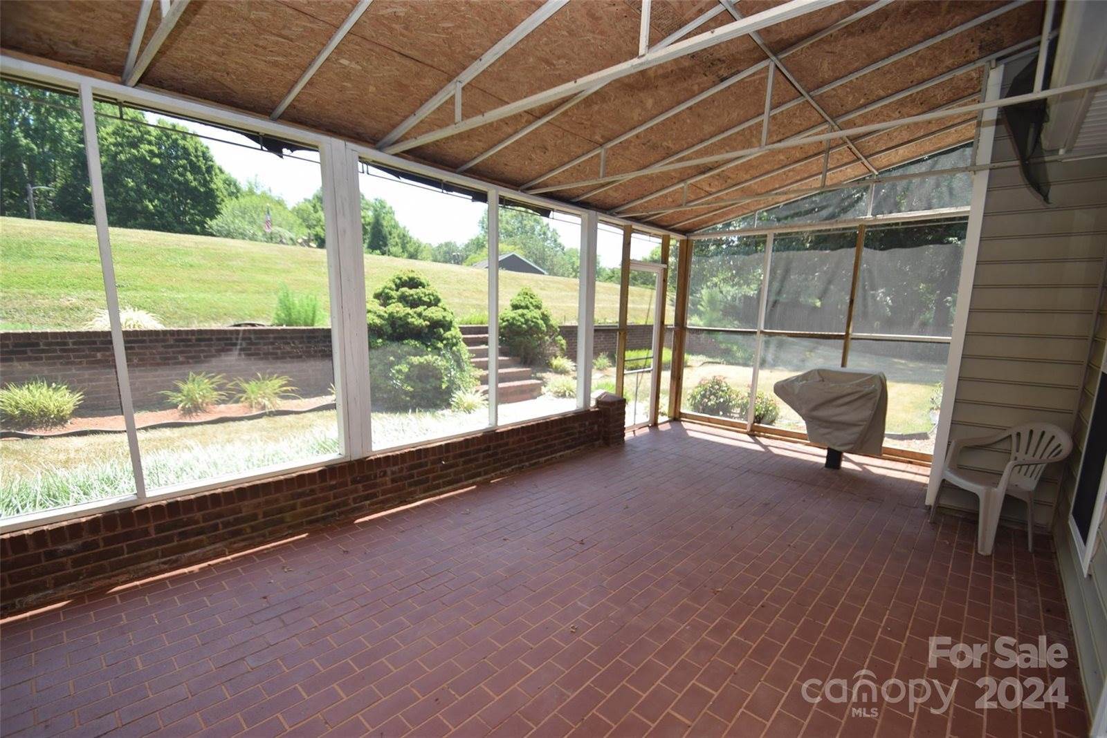 6929 Plough Drive, Charlotte, NC 28227