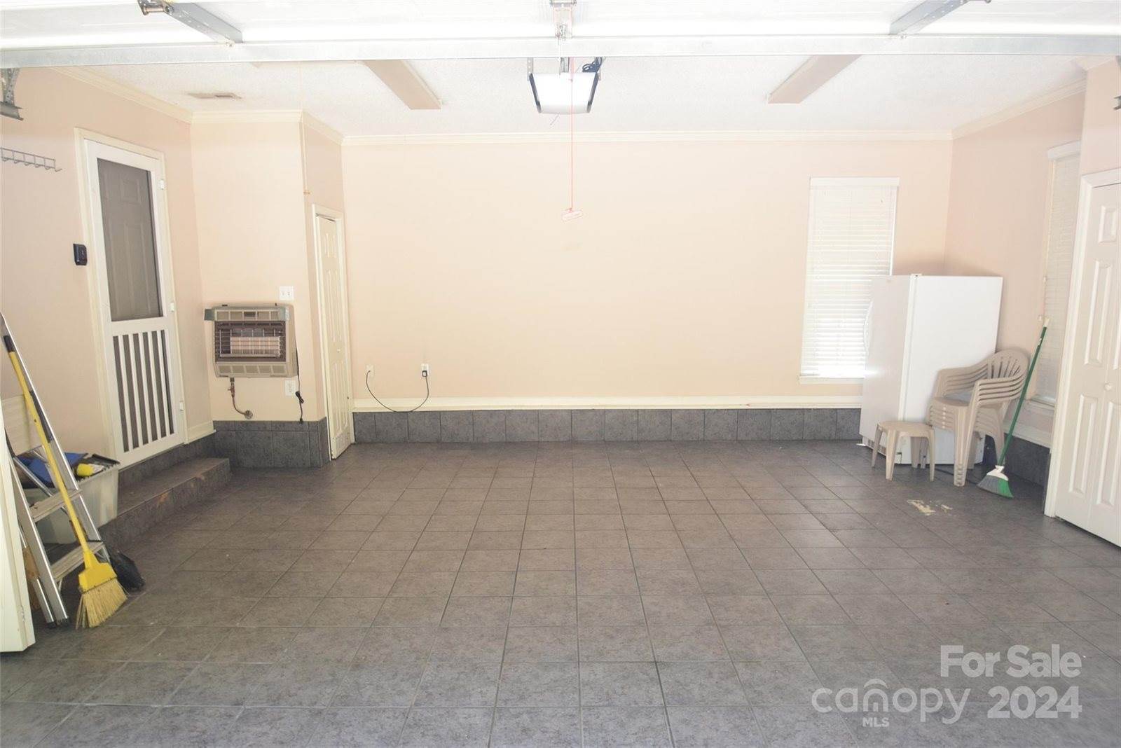 6929 Plough Drive, Charlotte, NC 28227