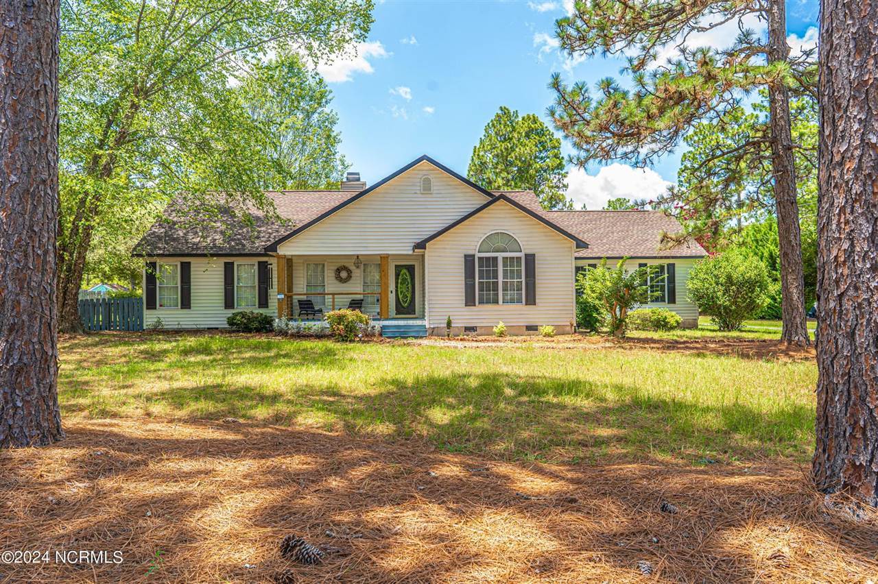 103 Scaleybark Court, West End, NC 27376