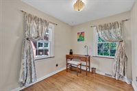 4334 North Ardmore Ave, Shorewood, WI 53211