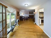 18 Snowdrift Lane, Howell, NJ 07731