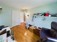 18 Snowdrift Lane, Howell, NJ 07731