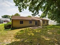 18 Snowdrift Lane, Howell, NJ 07731