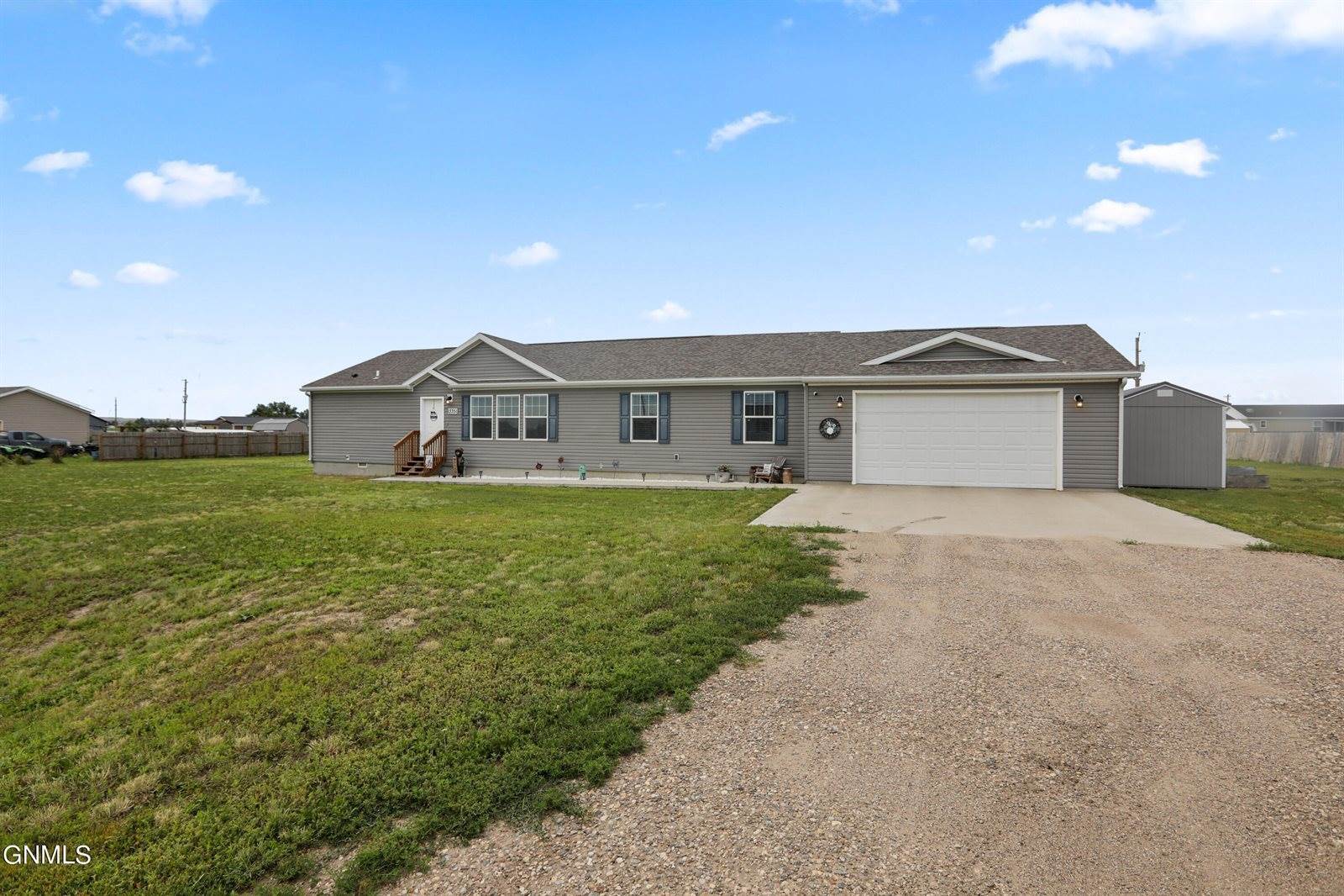 13351 Mountain Mdw Street, Williston, ND 58801