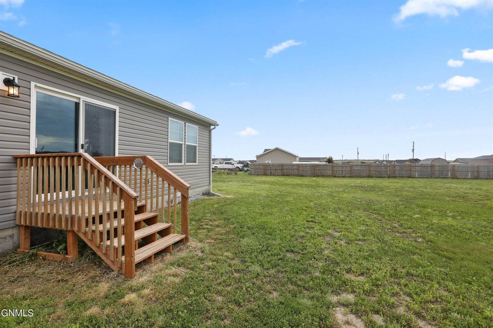 13351 Mountain Mdw Street, Williston, ND 58801