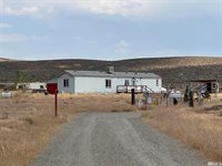 17655 Sierra Pass Rd, Winnemucca, NV 89445