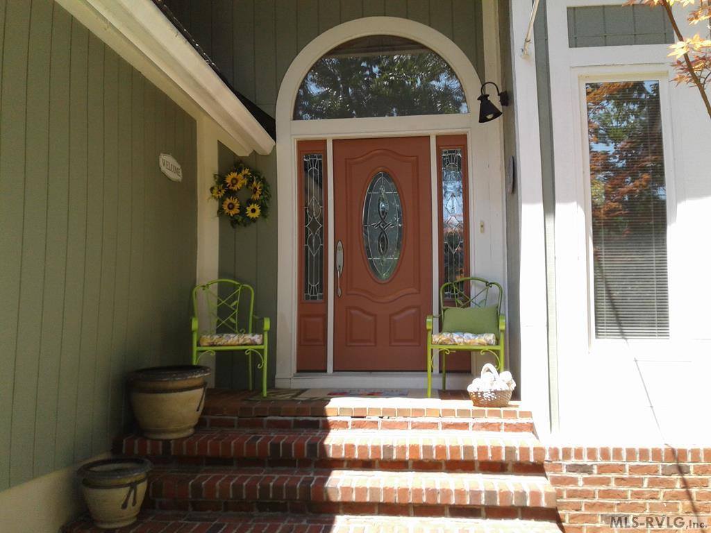 100 Jamestown Lane, Bracey, VA 23919