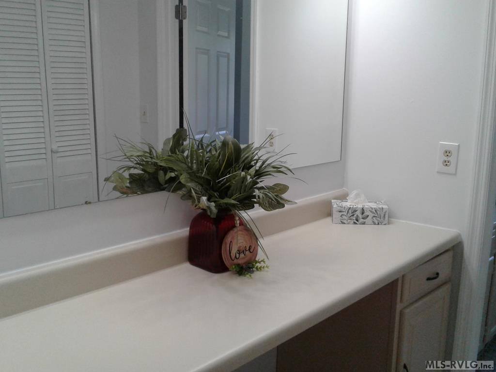 100 Jamestown Lane, Bracey, VA 23919