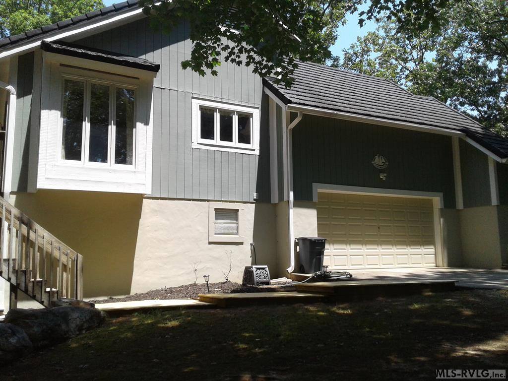 100 Jamestown Lane, Bracey, VA 23919