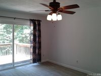 100 Jamestown Lane, Bracey, VA 23919