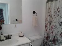 100 Jamestown Lane, Bracey, VA 23919