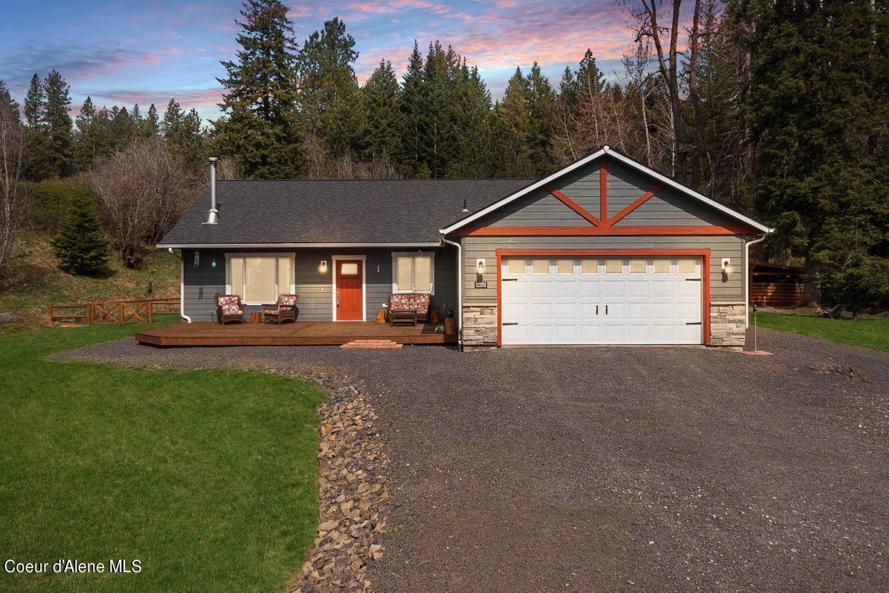 17592 South Graysons Way, Coeur d'Alene, ID 83814