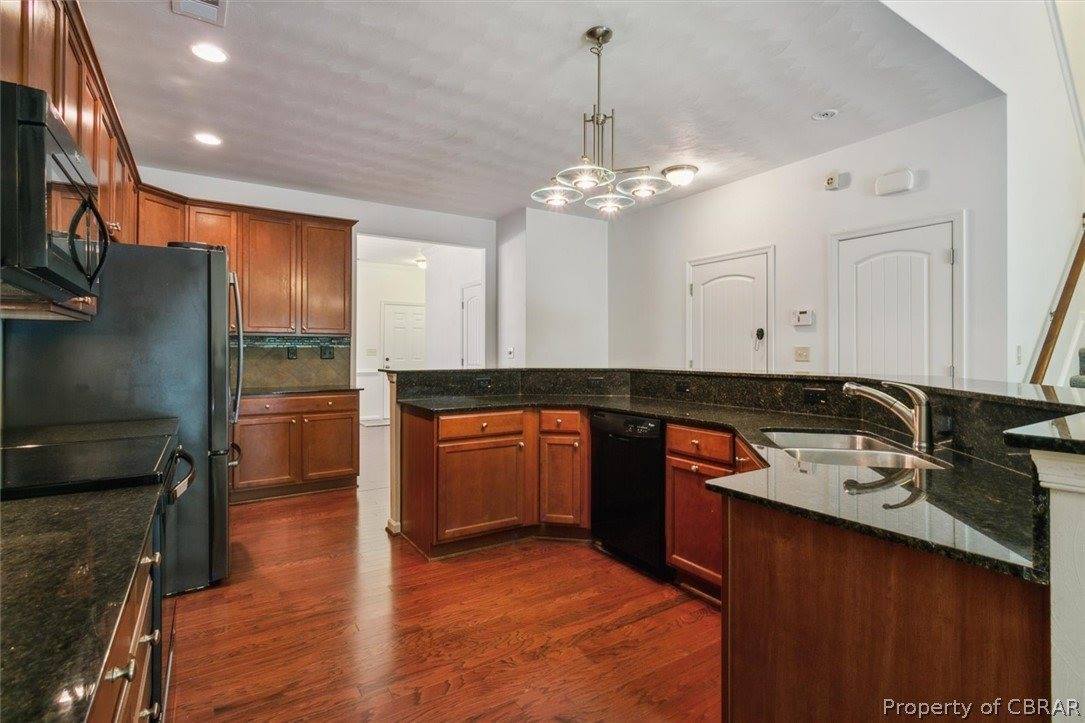 77 Manilla Lane, Hampton County, VA 23669