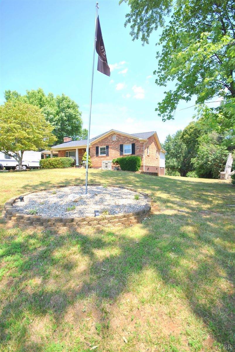 109 Crestview Drive, Rustburg, VA 24588