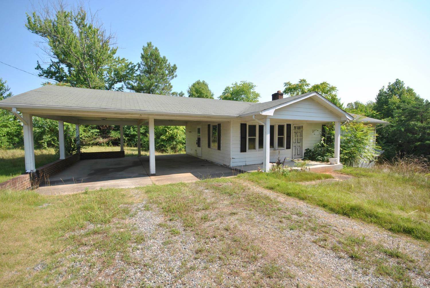 1172 Golden Leaf Rd., Nathalie, VA 24577