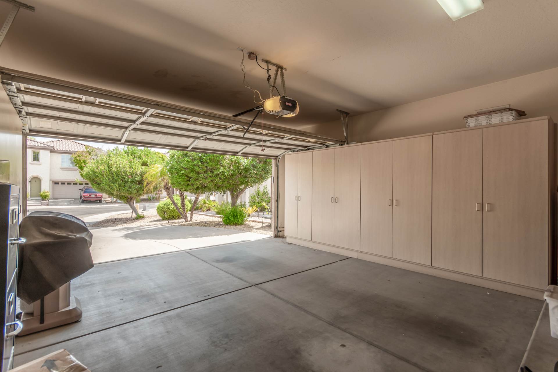 2074 E Hulet Pl, Chandler, AZ 85225