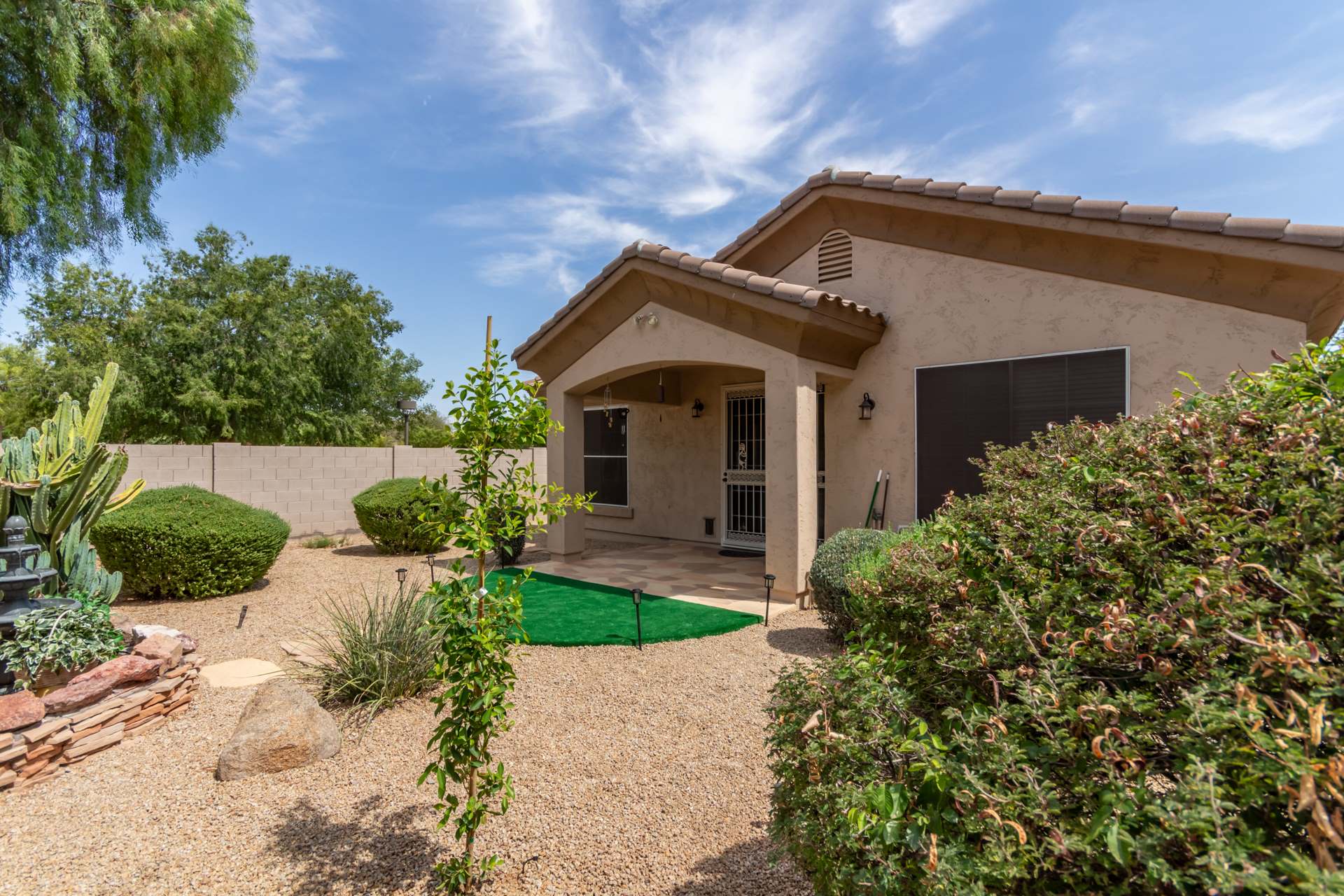 2074 E Hulet Pl, Chandler, AZ 85225