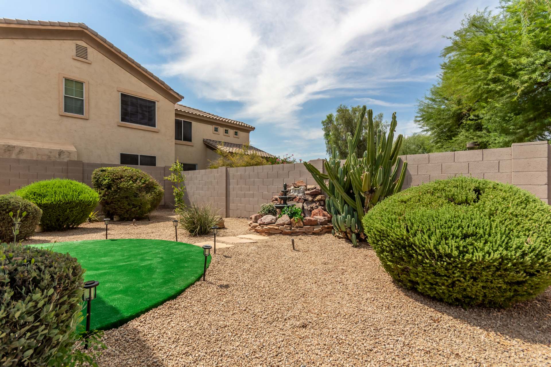 2074 E Hulet Pl, Chandler, AZ 85225