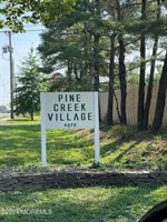 14 Pine Creek Village, Hazlet, NJ 07730
