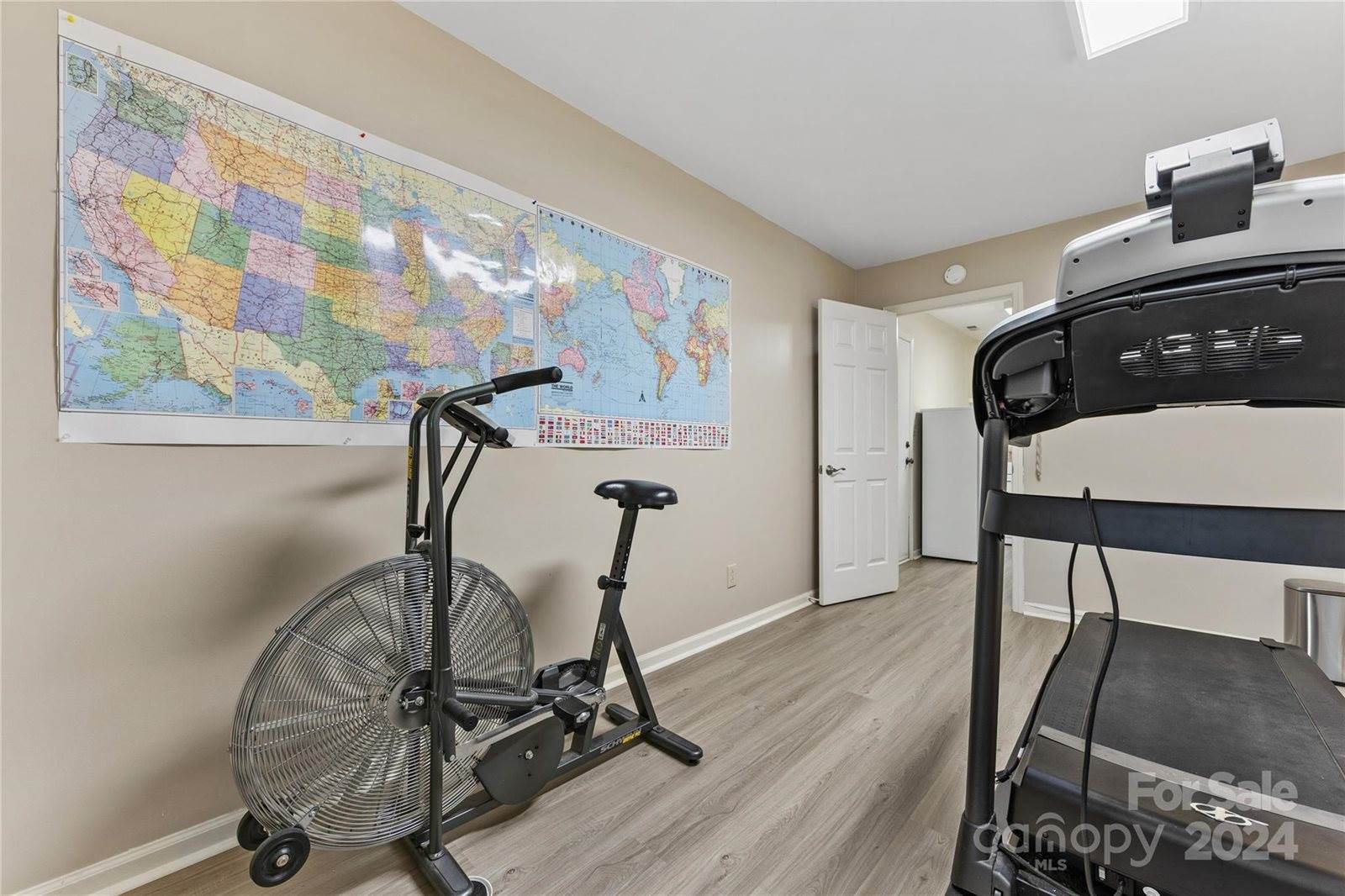 200 Wainsley Place, Matthews, NC 28105