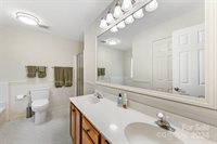 200 Wainsley Place, Matthews, NC 28105