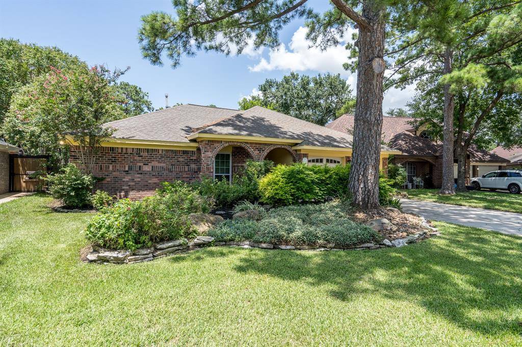 9406 Twilight Moon Drive, Houston, TX 77064