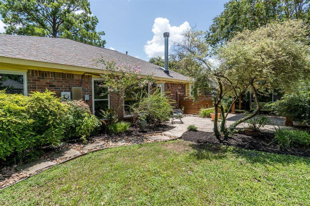 9406 Twilight Moon Drive, Houston, TX 77064