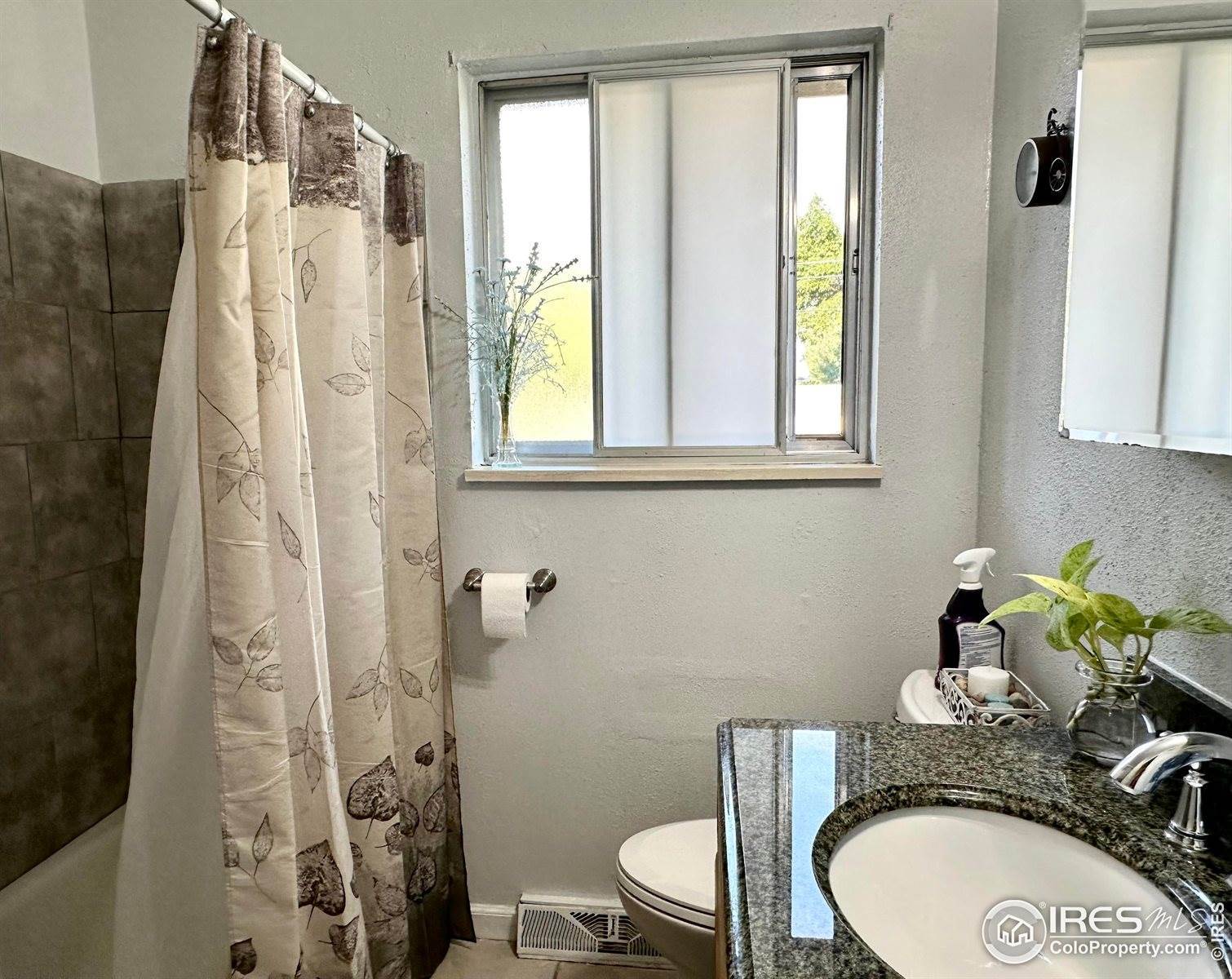 430 30th Ave Ct, Greeley, CO 80634