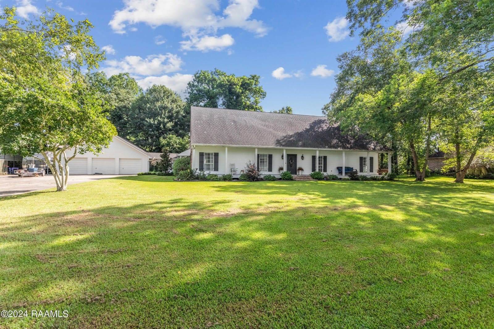 204 Elephant Walk Boulevard, Carencro, LA 70520